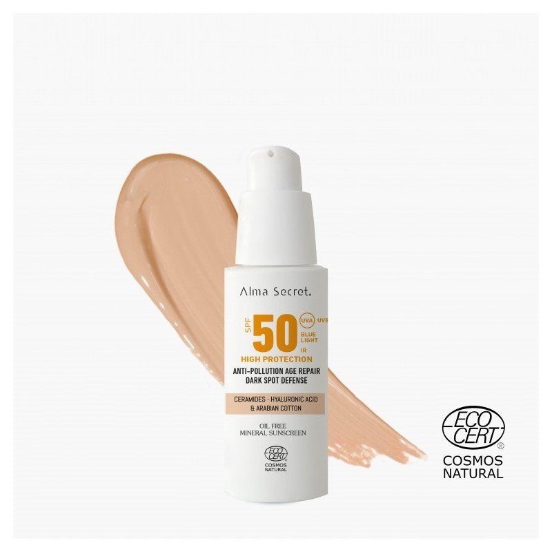 Protector solar facial SPF50 con color (tono sand)